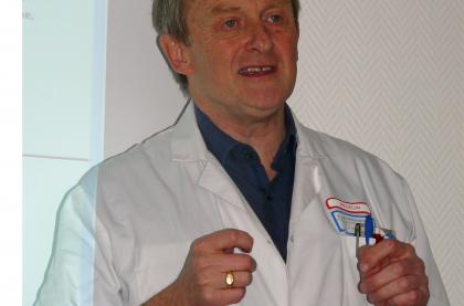 Dr Monier